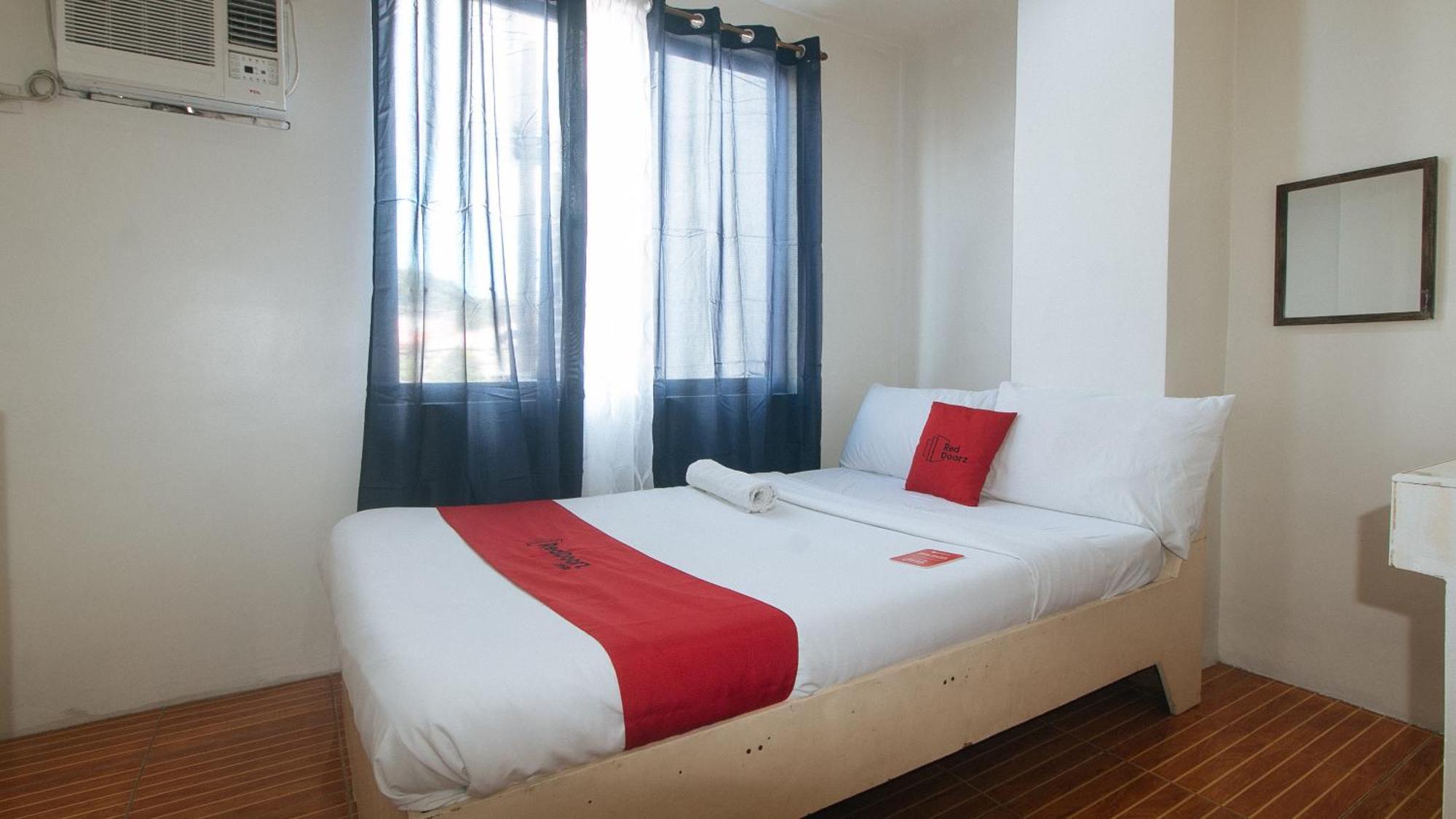 Reddoorz At Goldentown Hotel Davao City 外观 照片